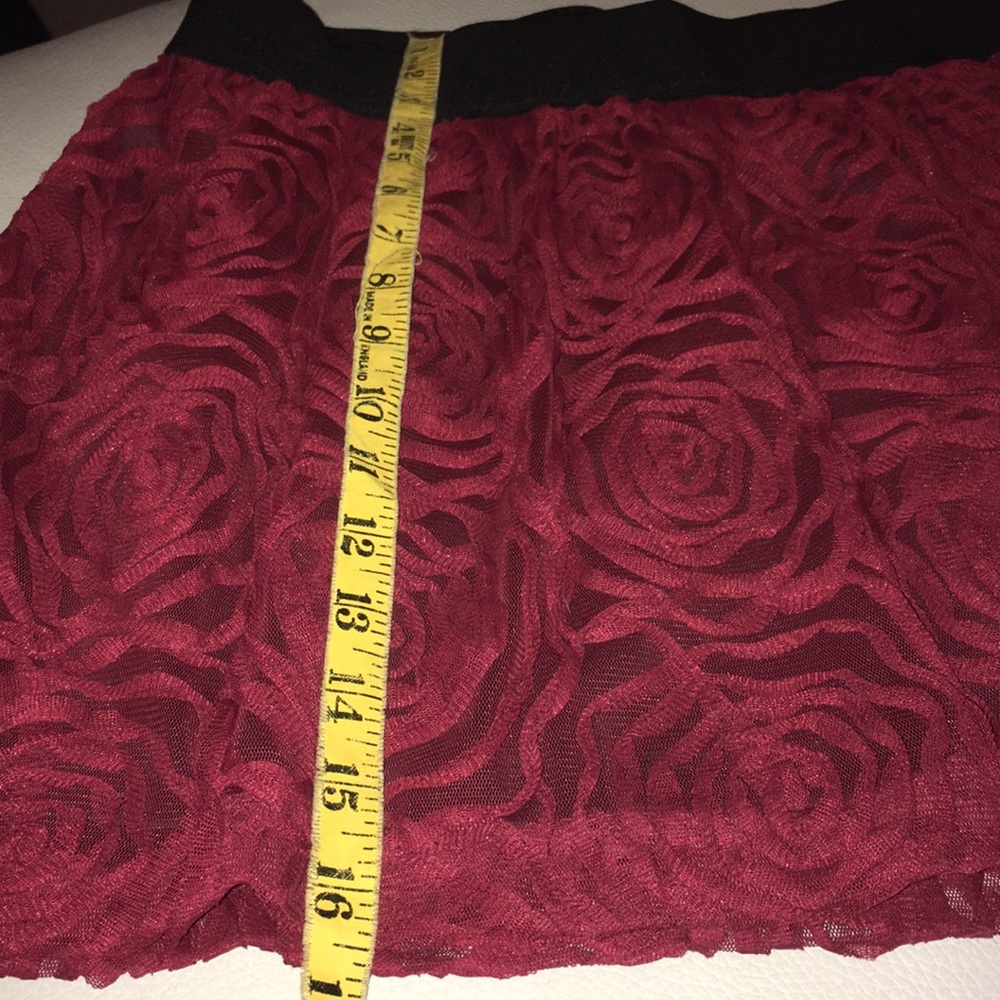🌹 Stooshy rose skirt 🌹 - Picture 3 of 5